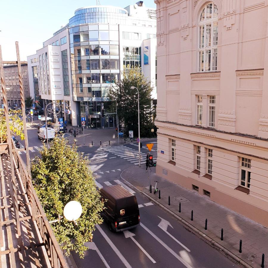 Centrum Lwowska Varsavia Esterno foto