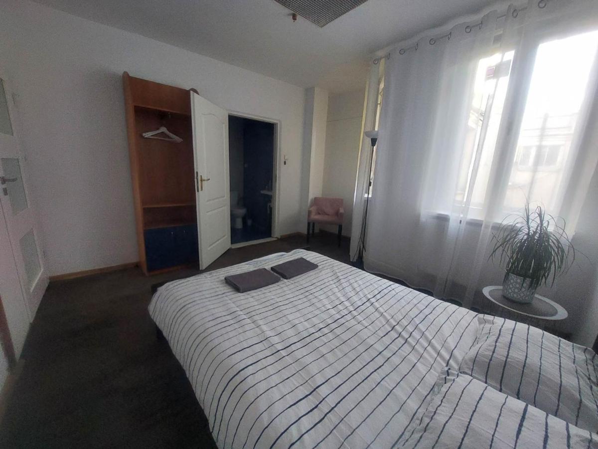 Centrum Lwowska Varsavia Esterno foto